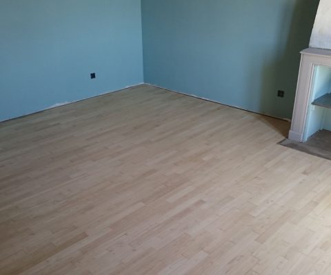 Ponçage de parquet